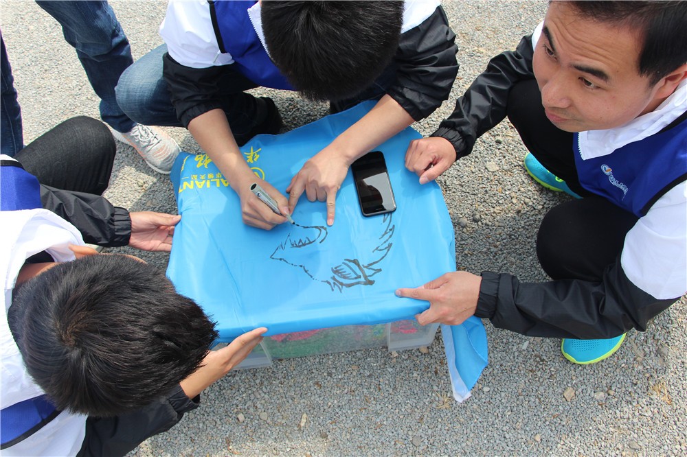 [密云白河岸邊度假村]+戰(zhàn)狼特訓一日拓展活動