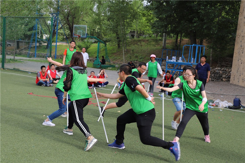 [房山北斗山莊]+場地拓展半日團建活動