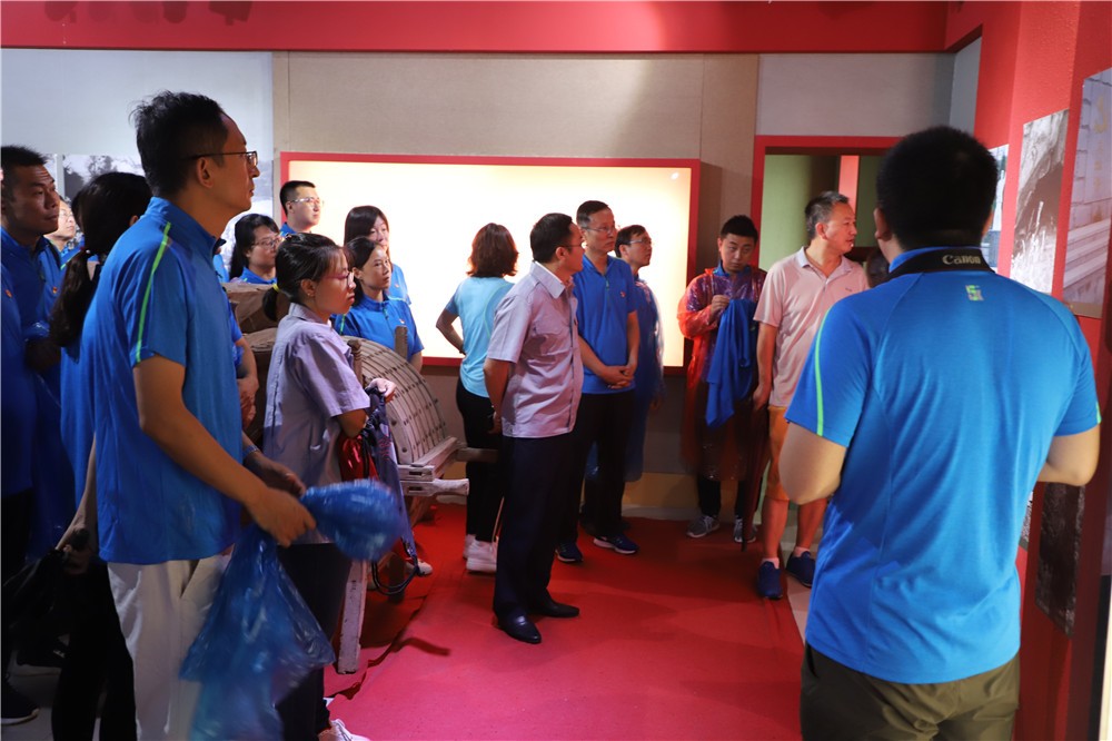 [河北冉莊地道戰(zhàn)]+狼牙山愛國旅游團(tuán)建兩日活動