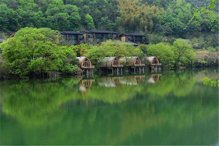 [杭州富春開元芳草地鄉(xiāng)村團(tuán)建酒店]+場地團(tuán)建一日拓展活動