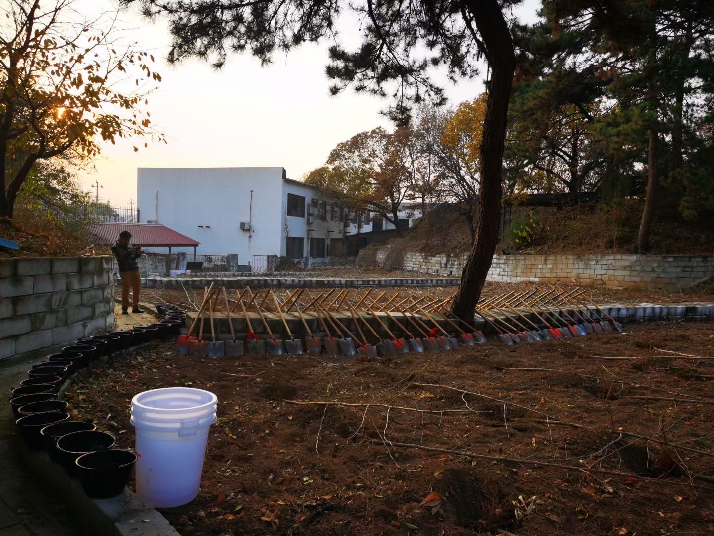 [春季植樹(shù)]+守護(hù)藍(lán)天懷柔一日春季植樹(shù)活動(dòng)