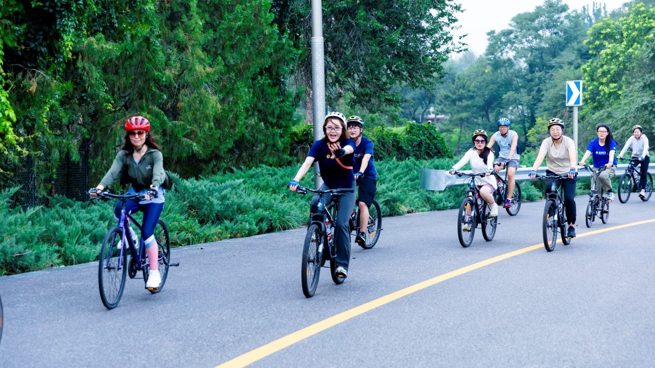 「騎行雁棲湖，凝聚團(tuán)隊(duì)力！」 一日騎行團(tuán)建，挑戰(zhàn)與美景同行！