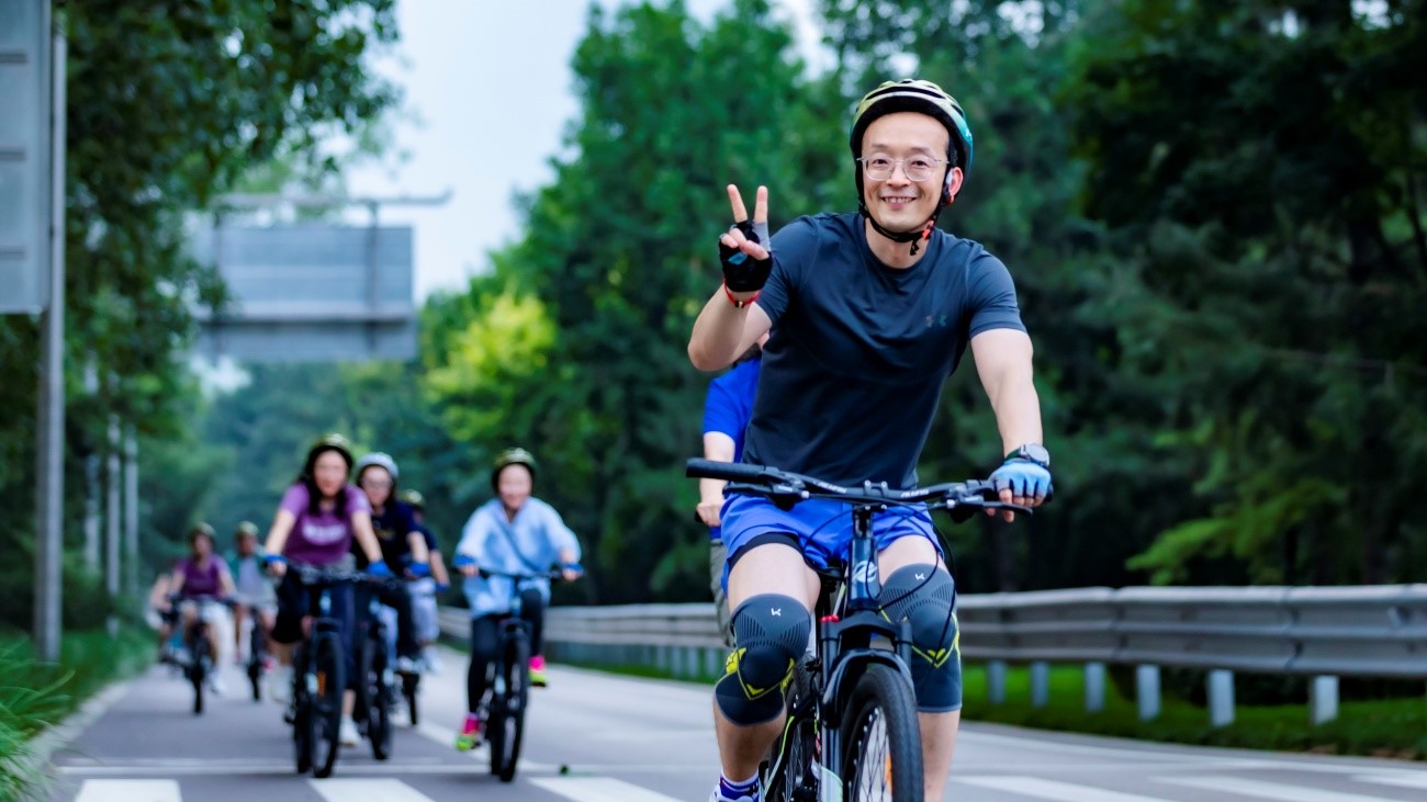 「騎行雁棲湖，凝聚團(tuán)隊(duì)力！」 一日騎行團(tuán)建，挑戰(zhàn)與美景同行！